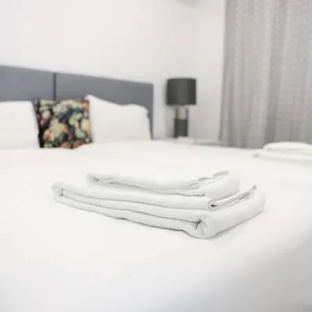 Appartement Lisbon Tagus River - Almada